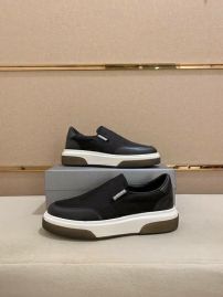 Picture of Prada Shoes Men _SKUfw142622630fw